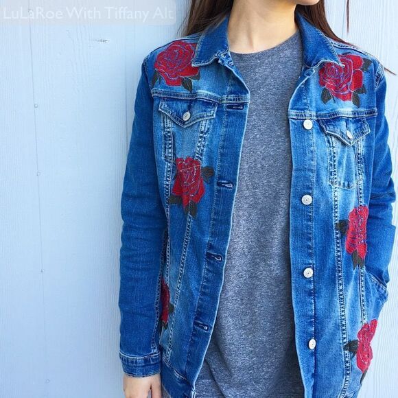 Womens Lularoe Jaxon Red Rose Embroidered Rodeo Denim Jean Jacket - Sz XXS - Picture 1 of 6